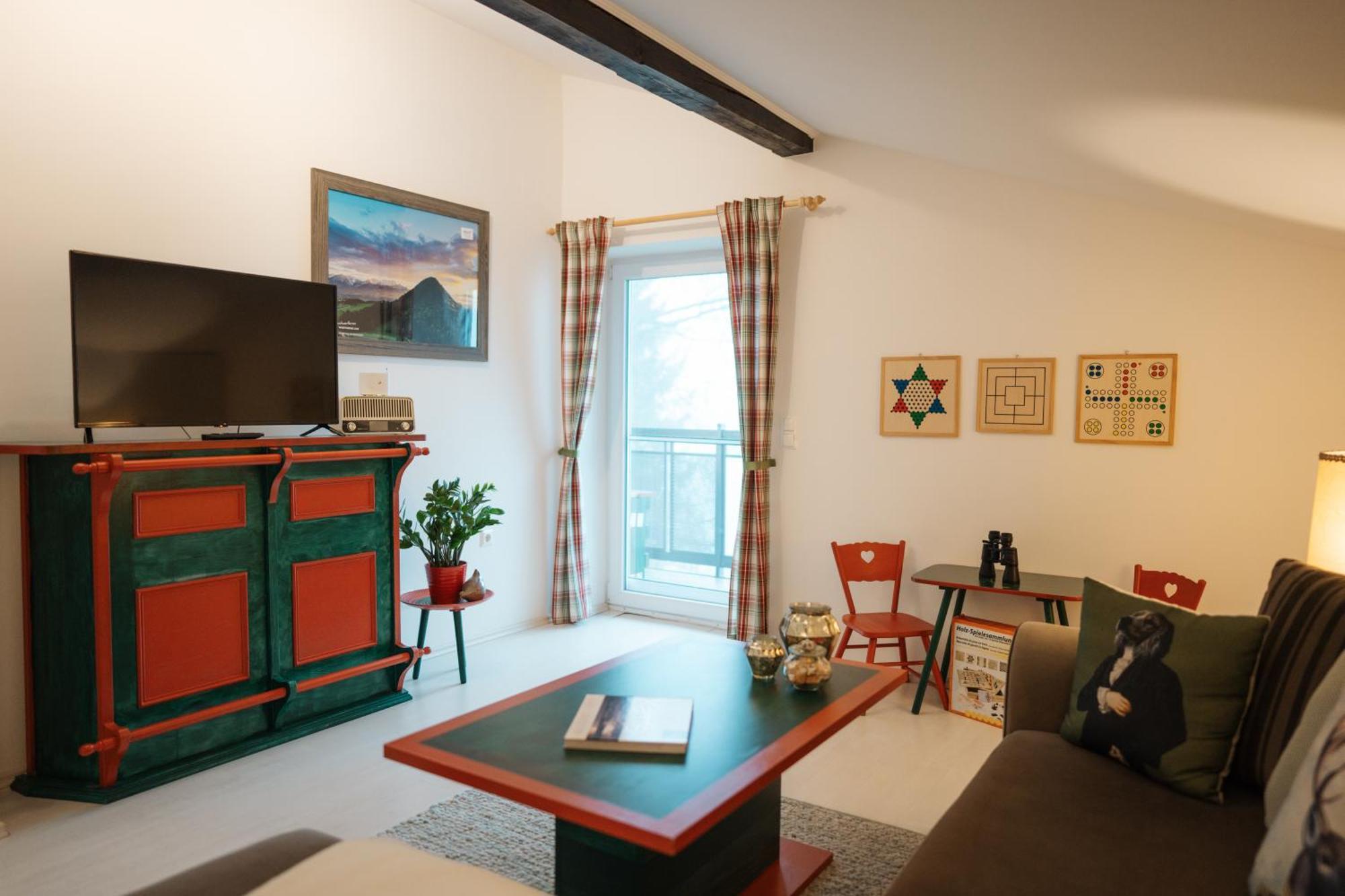 Schwalbennest Velden Daire Velden am Wörthersee Dış mekan fotoğraf
